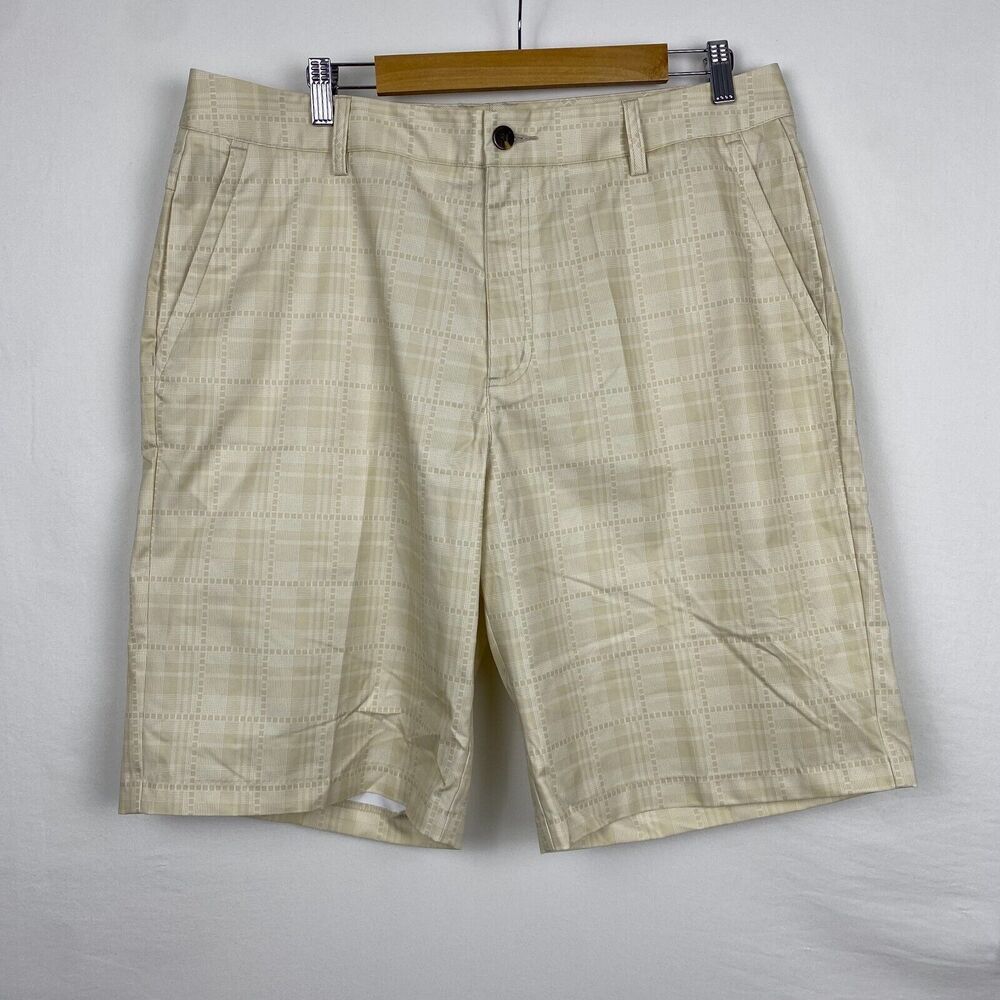 ADIDAS Climalite Cream Golf Shorts Gents Size 36 RN#88387 CA#40312 READ